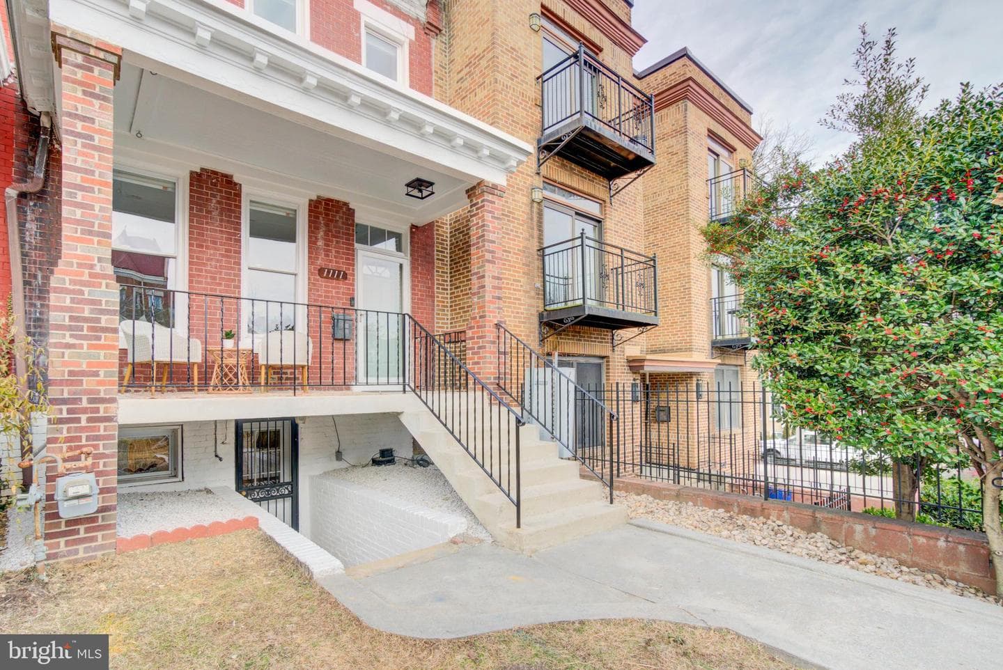 1111 Fairmont Street NW photo 54