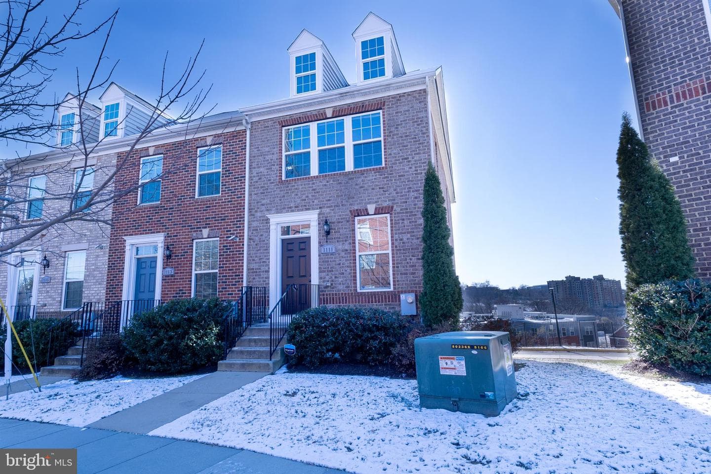 1111 Trenton Place SE