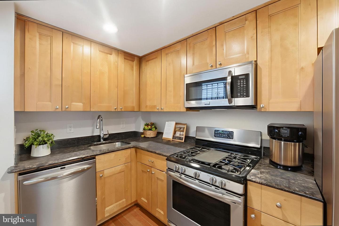 813 12th Street NE photo 13
