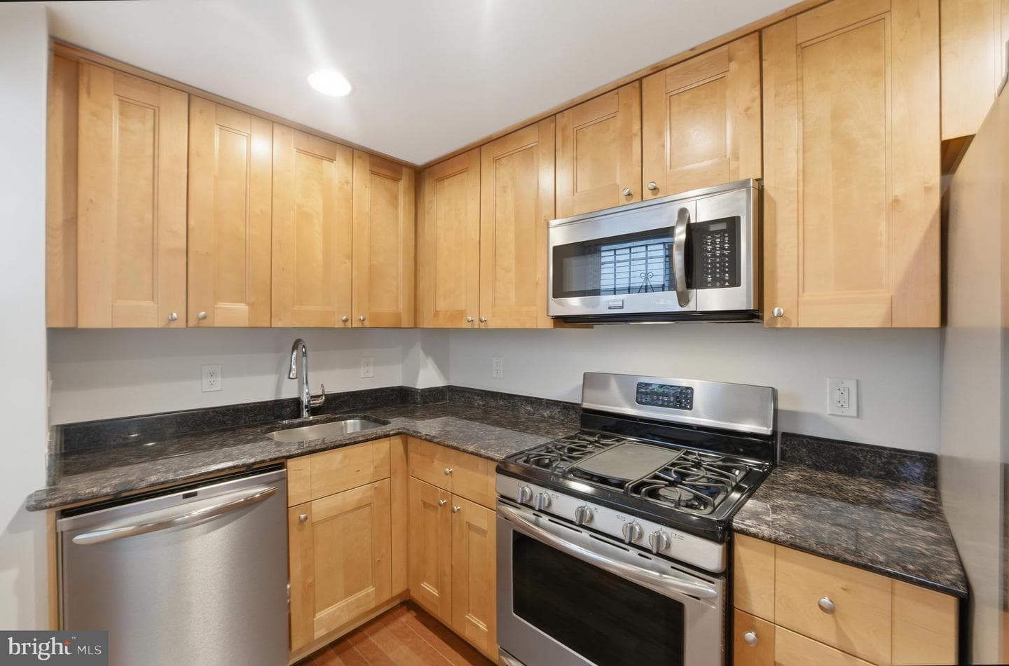 813 12th Street NE photo 14