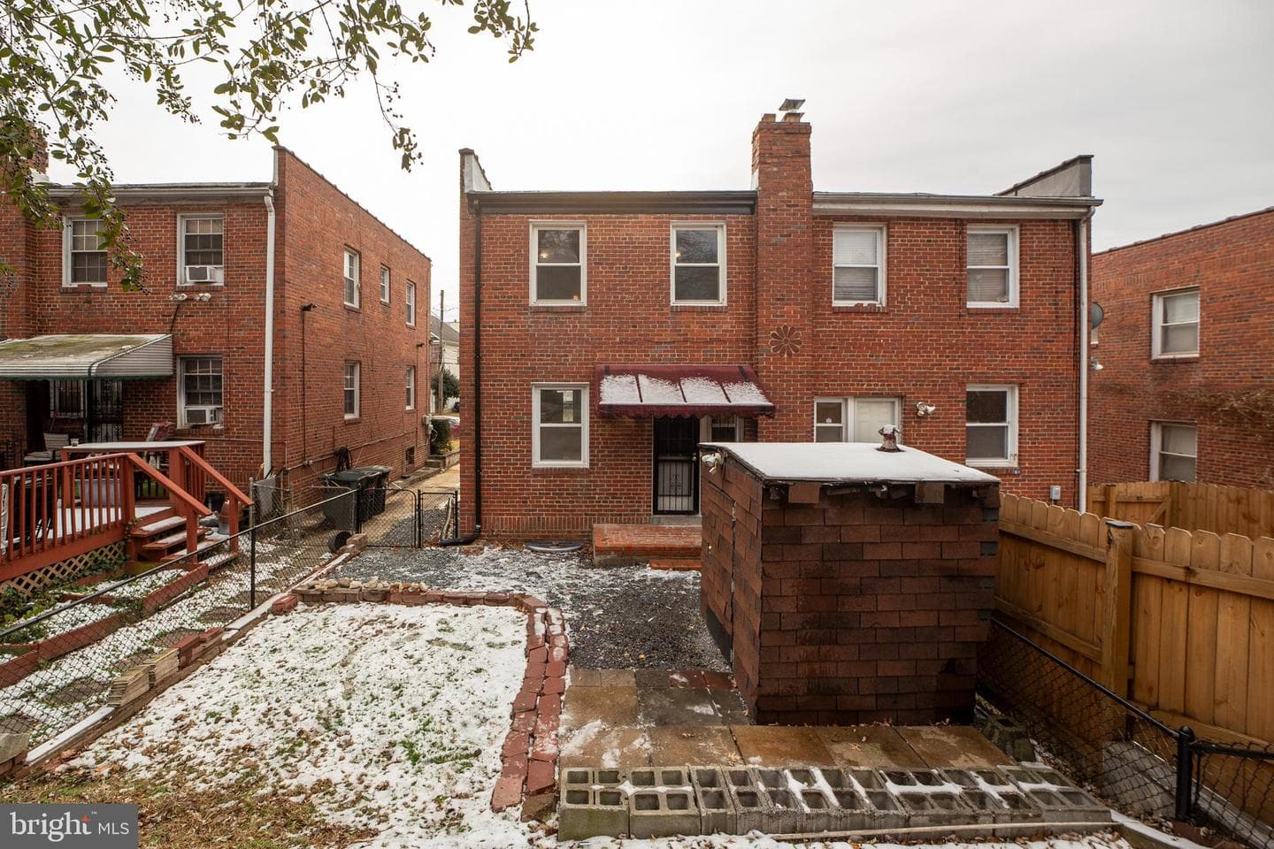 1808 Morris Road SE photo 36