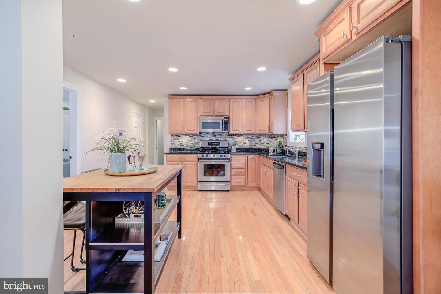 425 M Street NW #j photo 10