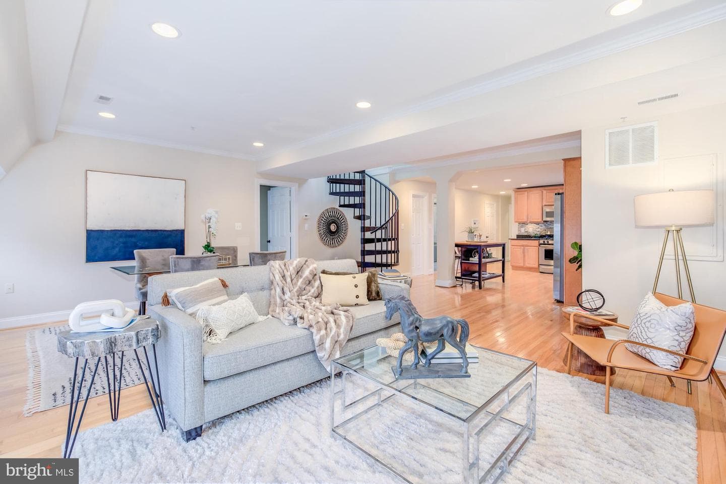 425 M Street NW #j photo 5