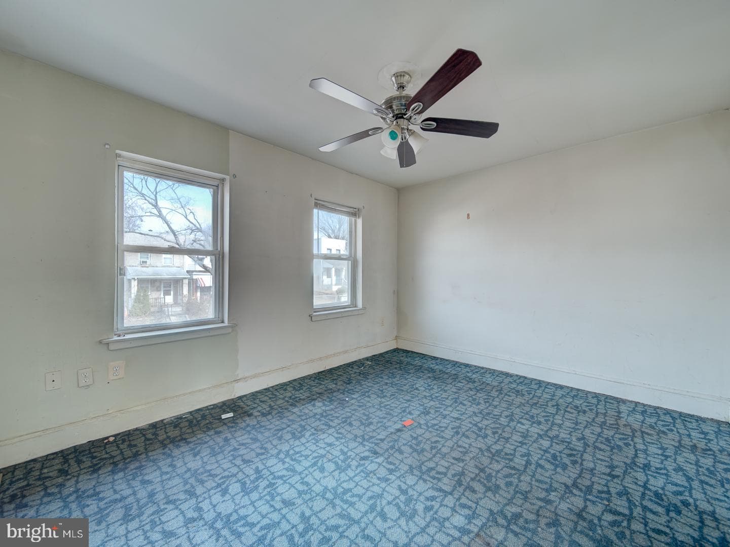 1709 L Street NE photo 20