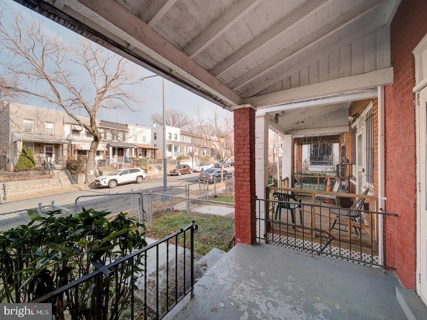 1709 L Street NE photo 5
