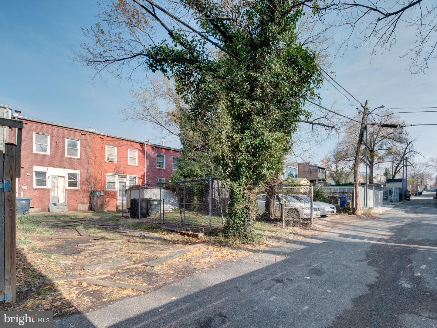 1709 L Street NE photo 7