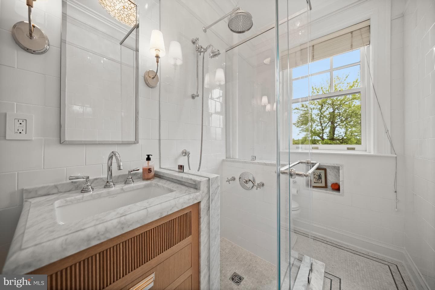 2853 Ontario Road NW #421 photo 17