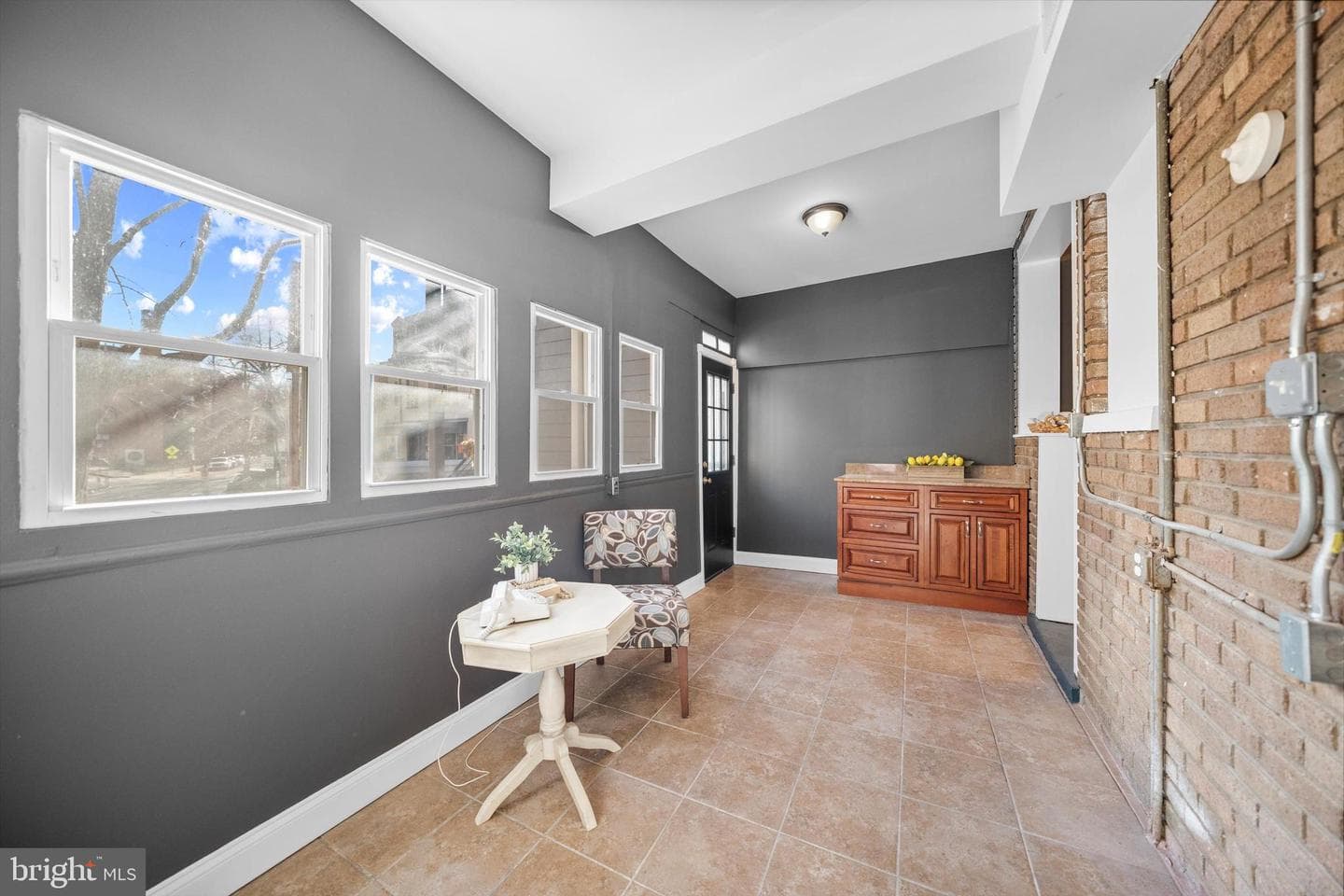 3551 Hertford Place NW photo 8