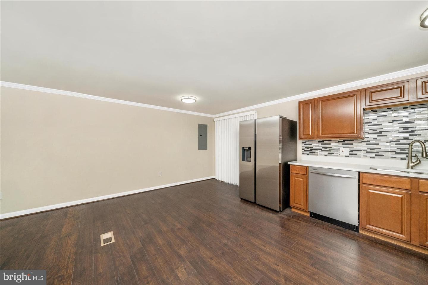 1015 48th Place NE photo 14