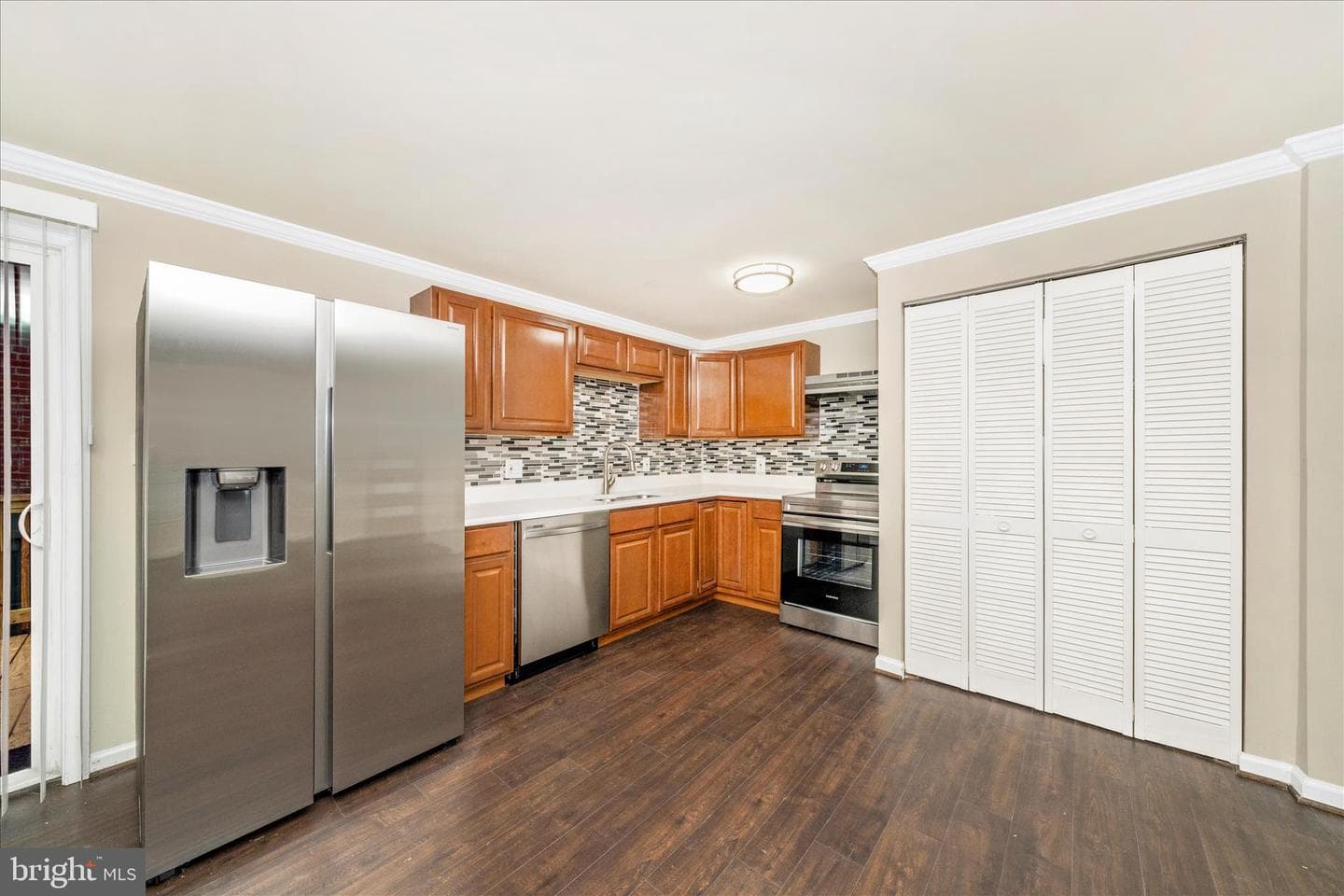 1015 48th Place NE photo 17