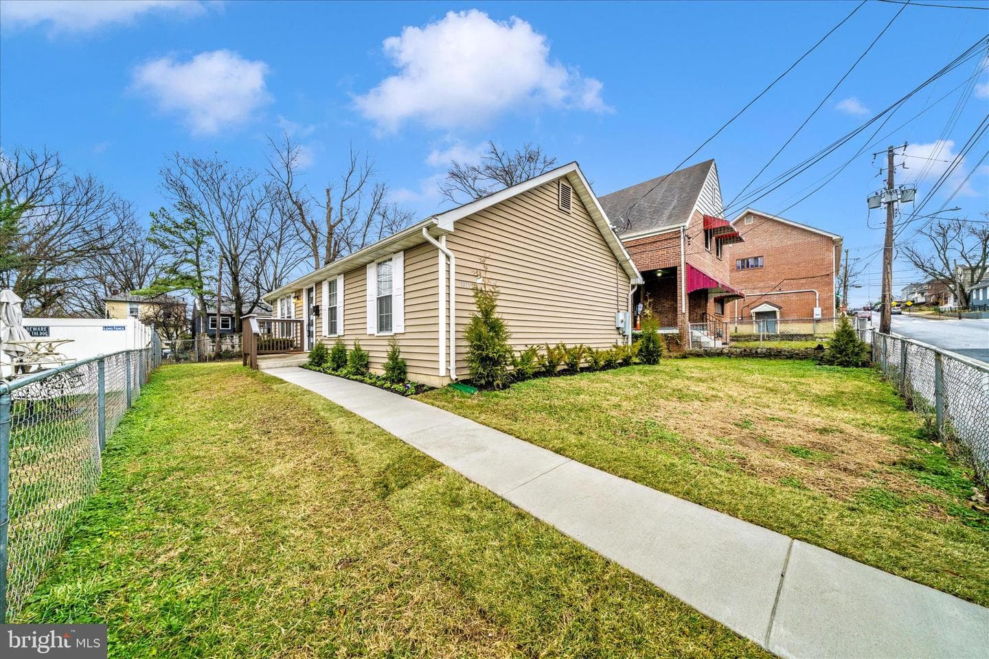 1015 48th Place NE photo 47
