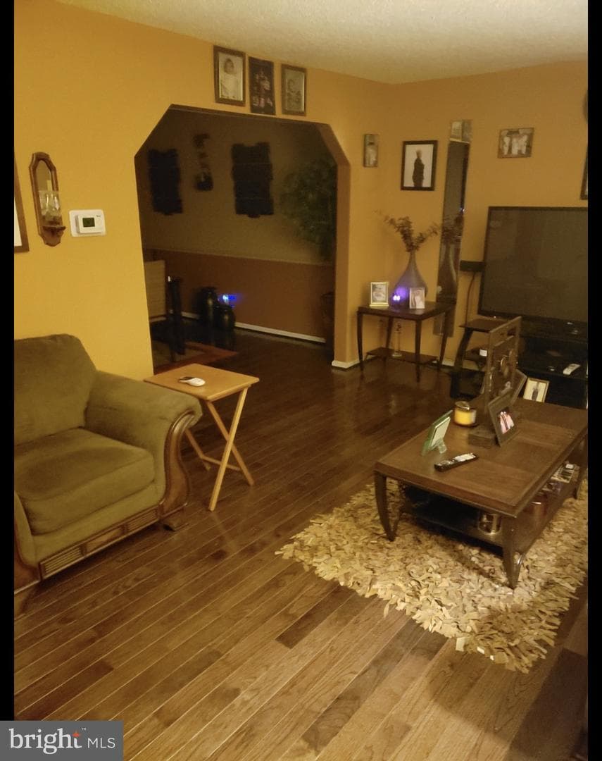 4927 Just Street NE photo 5