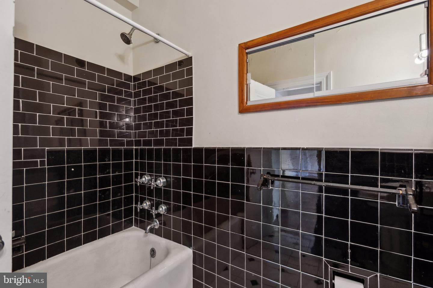 4000 Cathedral Avenue NW #605b photo 18