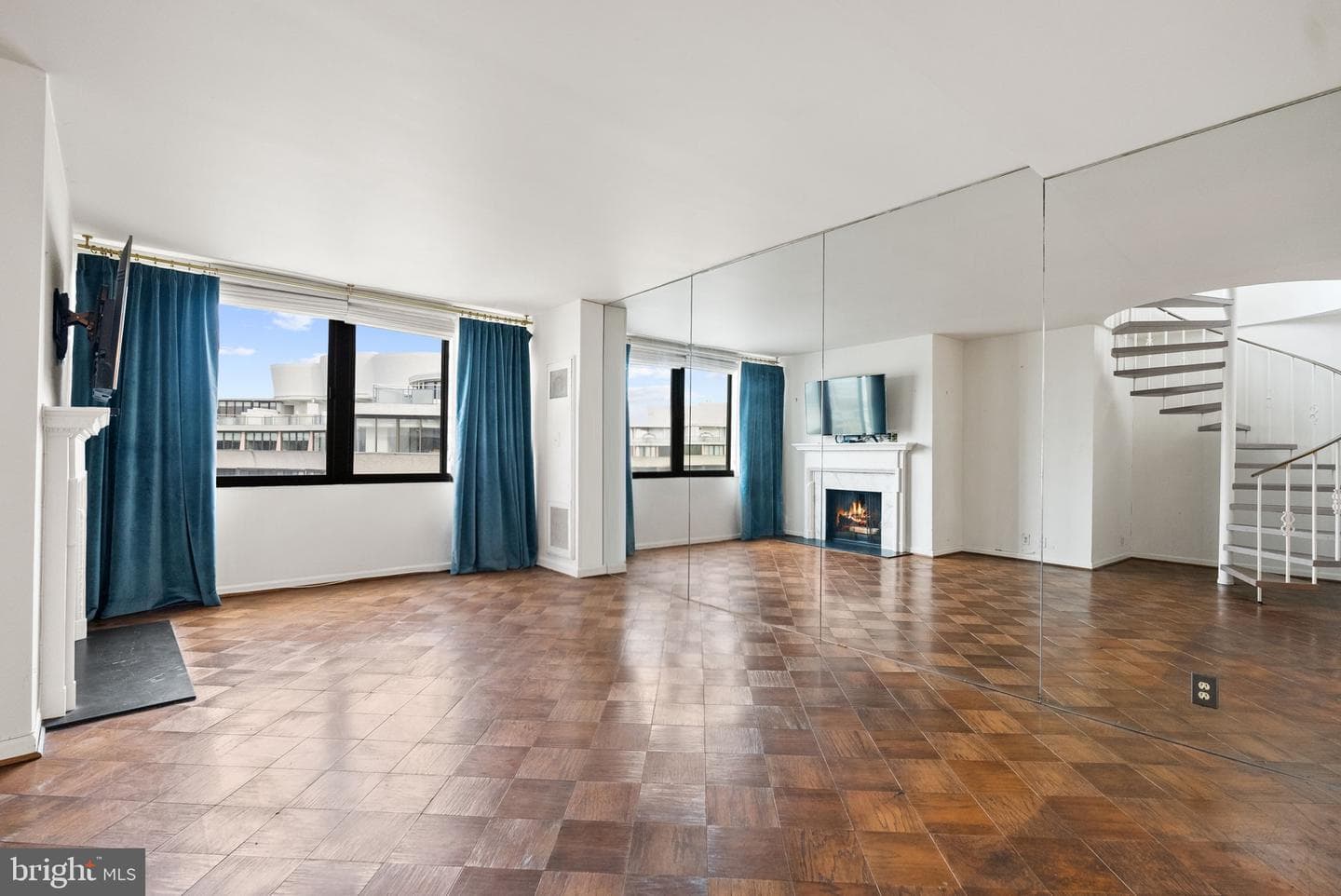 700 New Hampshire Avenue NW #1514 photo 3