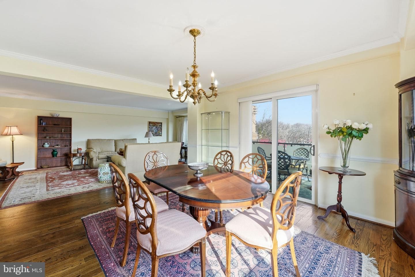 4201 Cathedral Avenue NW #905e photo 9