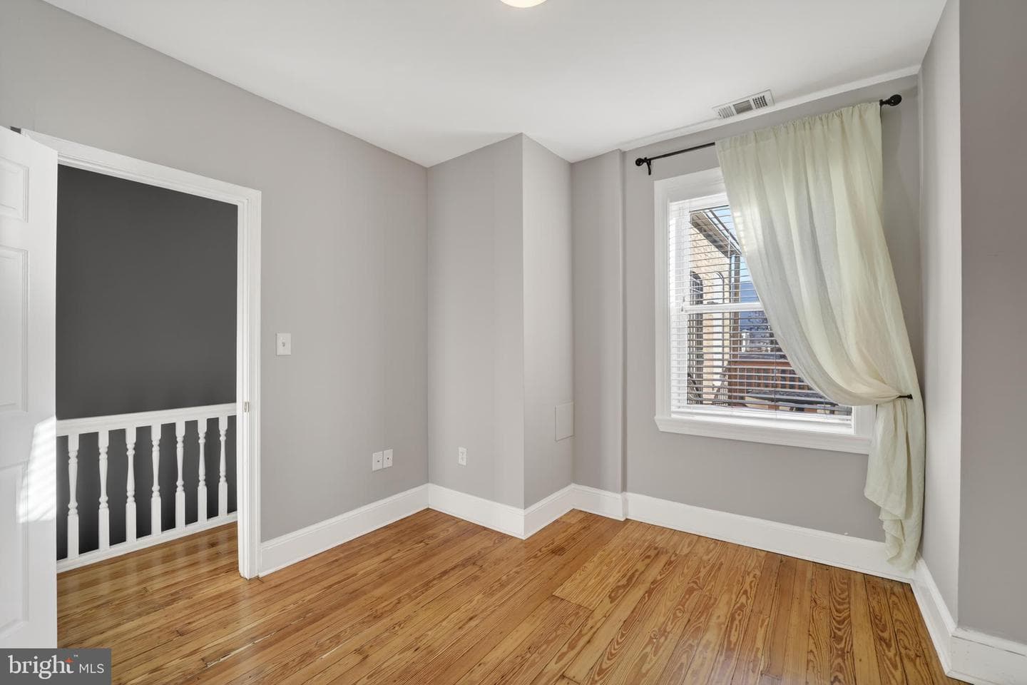 1123 I Street NE photo 14