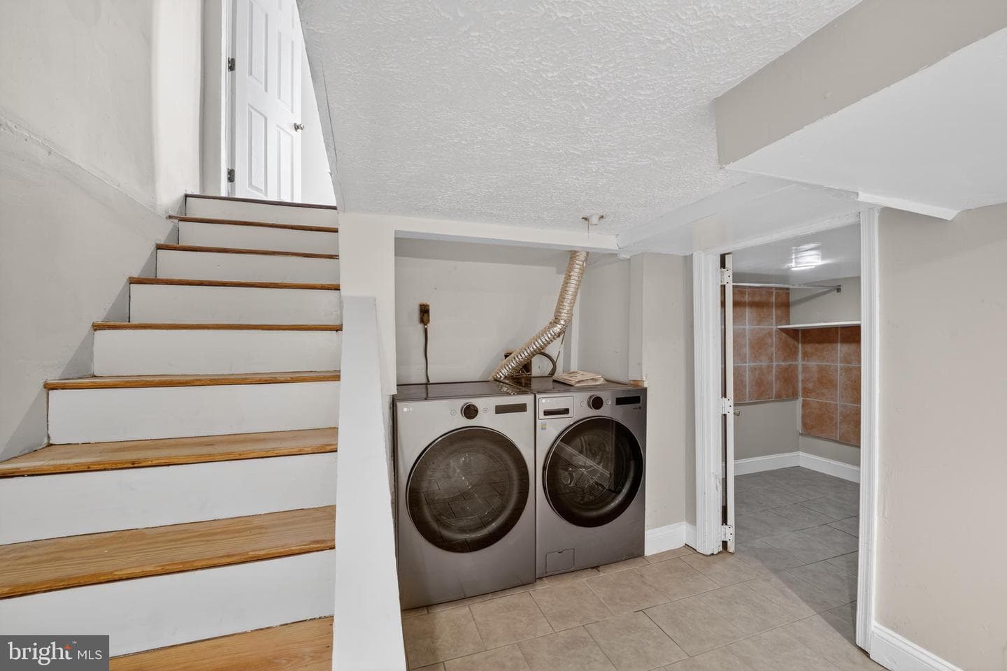 1123 I Street NE photo 21