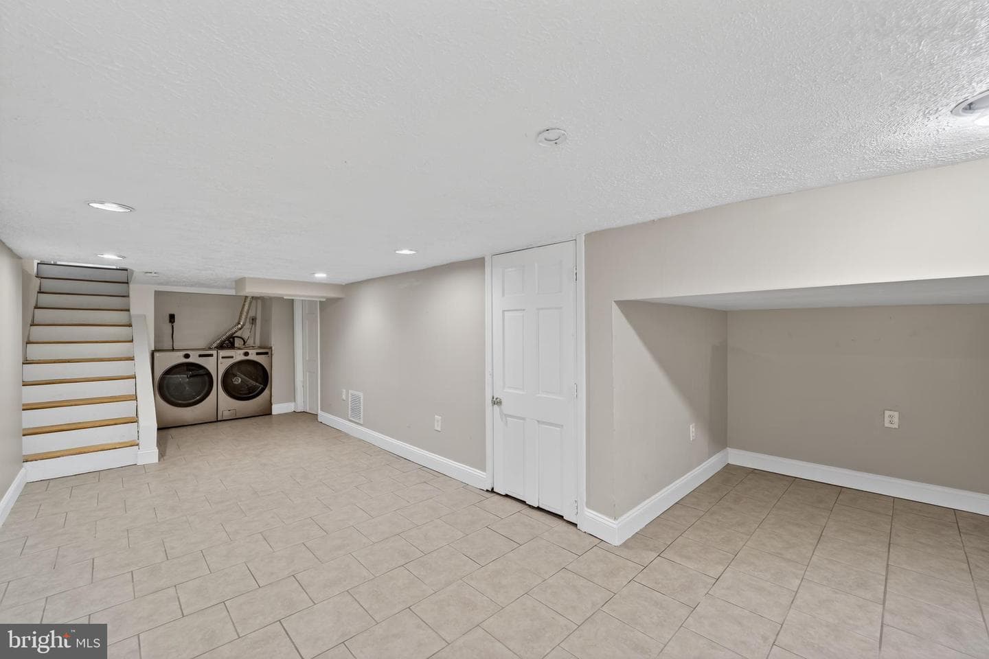 1123 I Street NE photo 23
