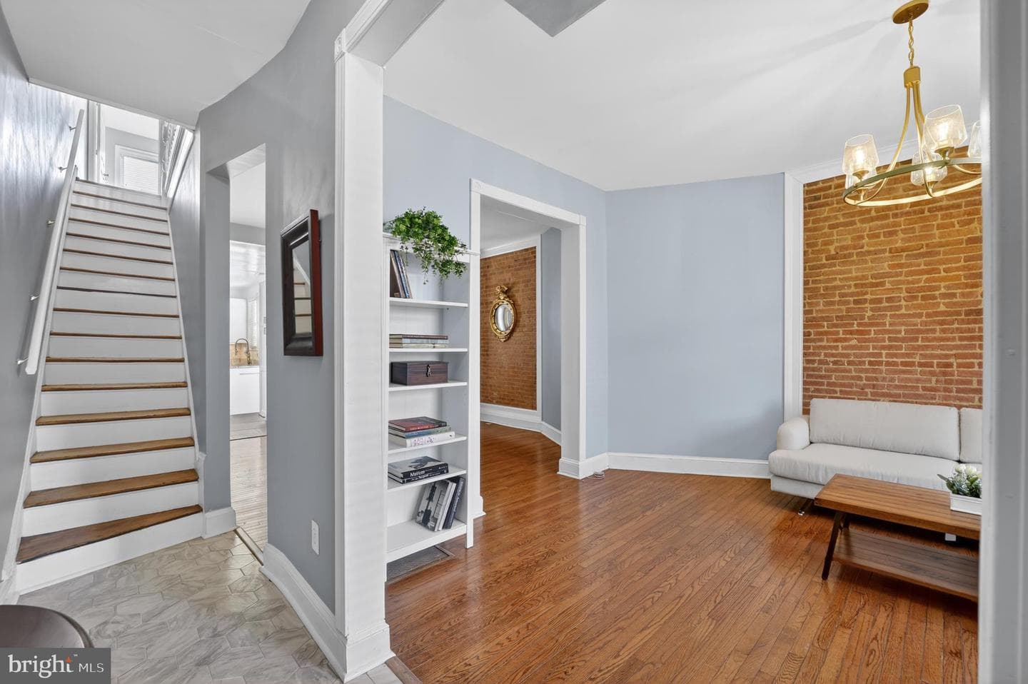 1123 I Street NE photo 9