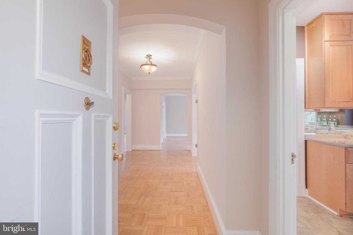 3900 Cathedral Avenue NW #404a photo 2
