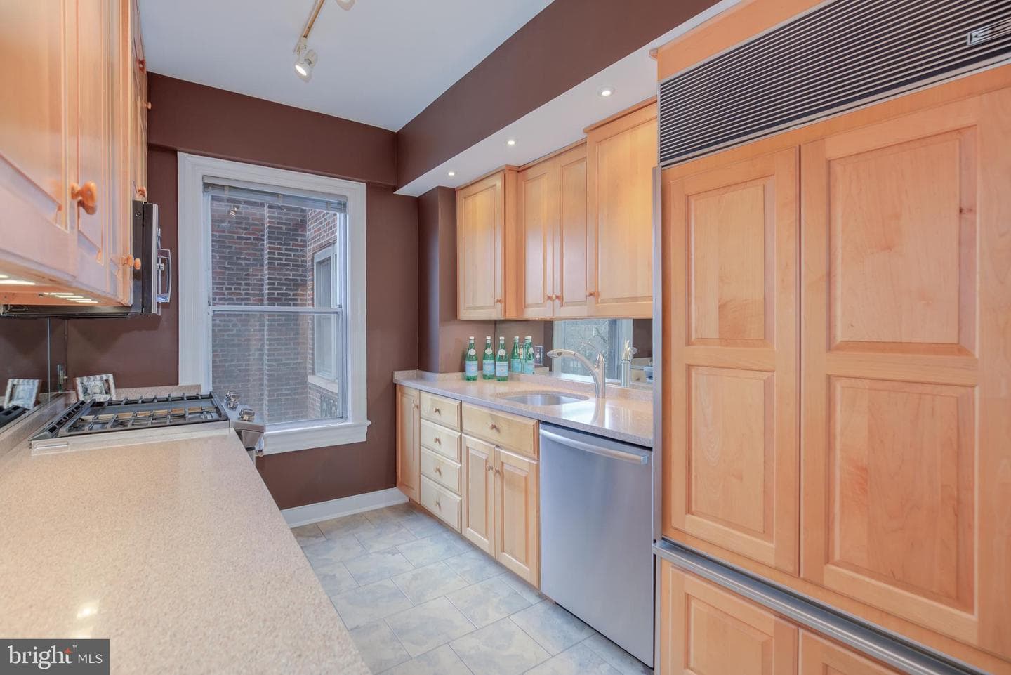 3900 Cathedral Avenue NW #404a photo 4