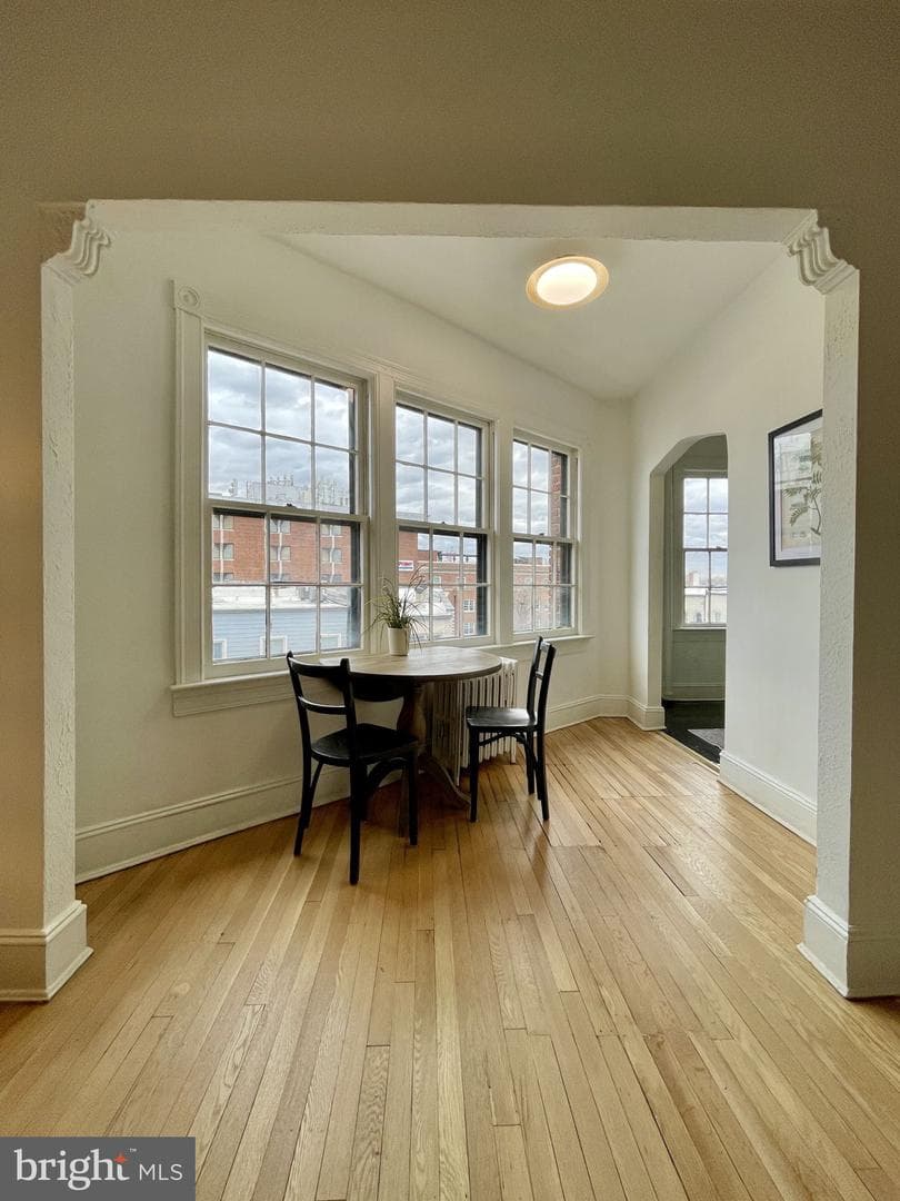 644 Massachusetts Avenue NE #406 photo 9