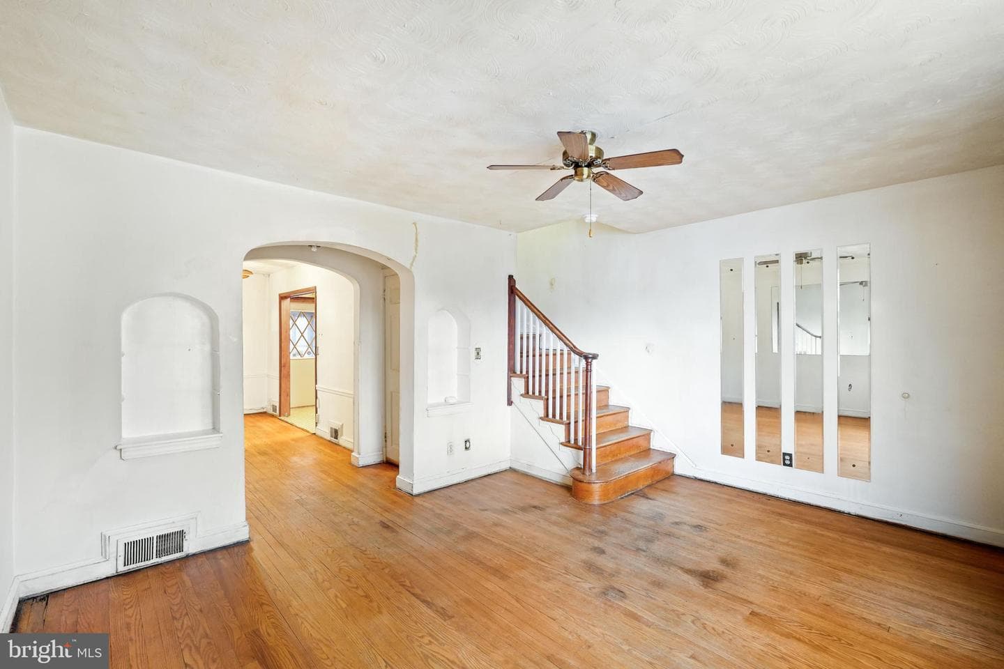 46 Allison Street NE photo 4