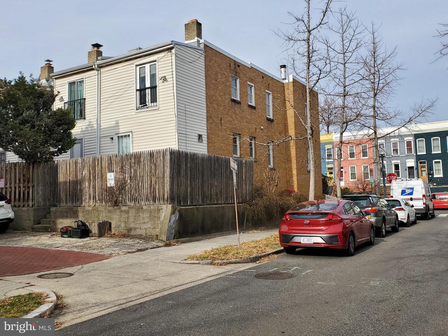 1419 D Street NE photo 4