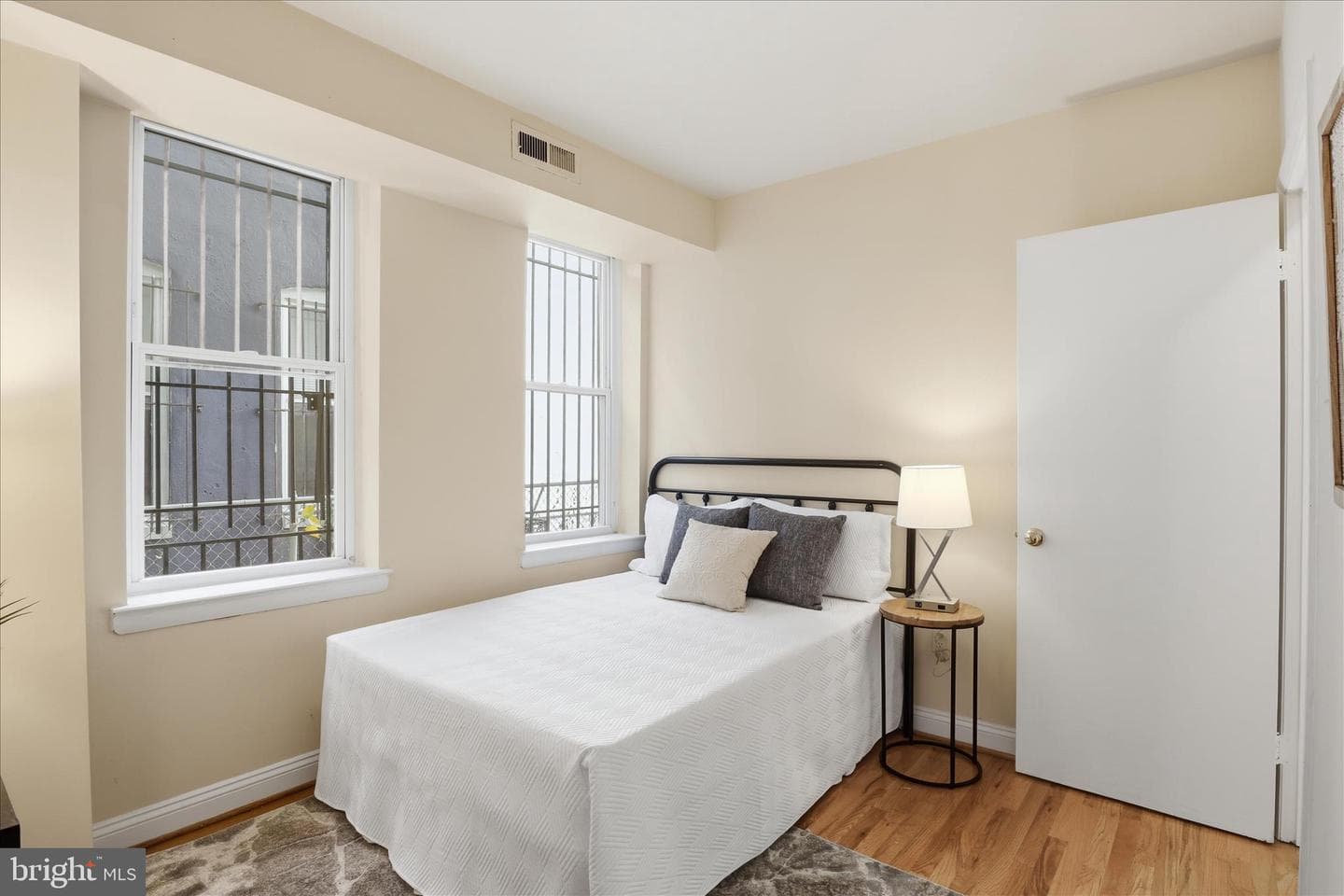 122 Bates Street NW photo 45
