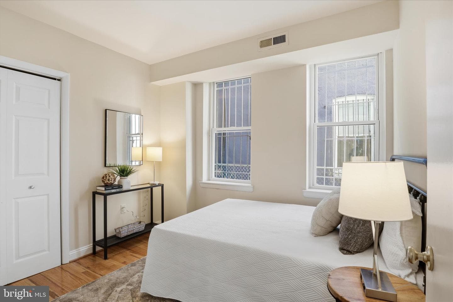 122 Bates Street NW photo 8