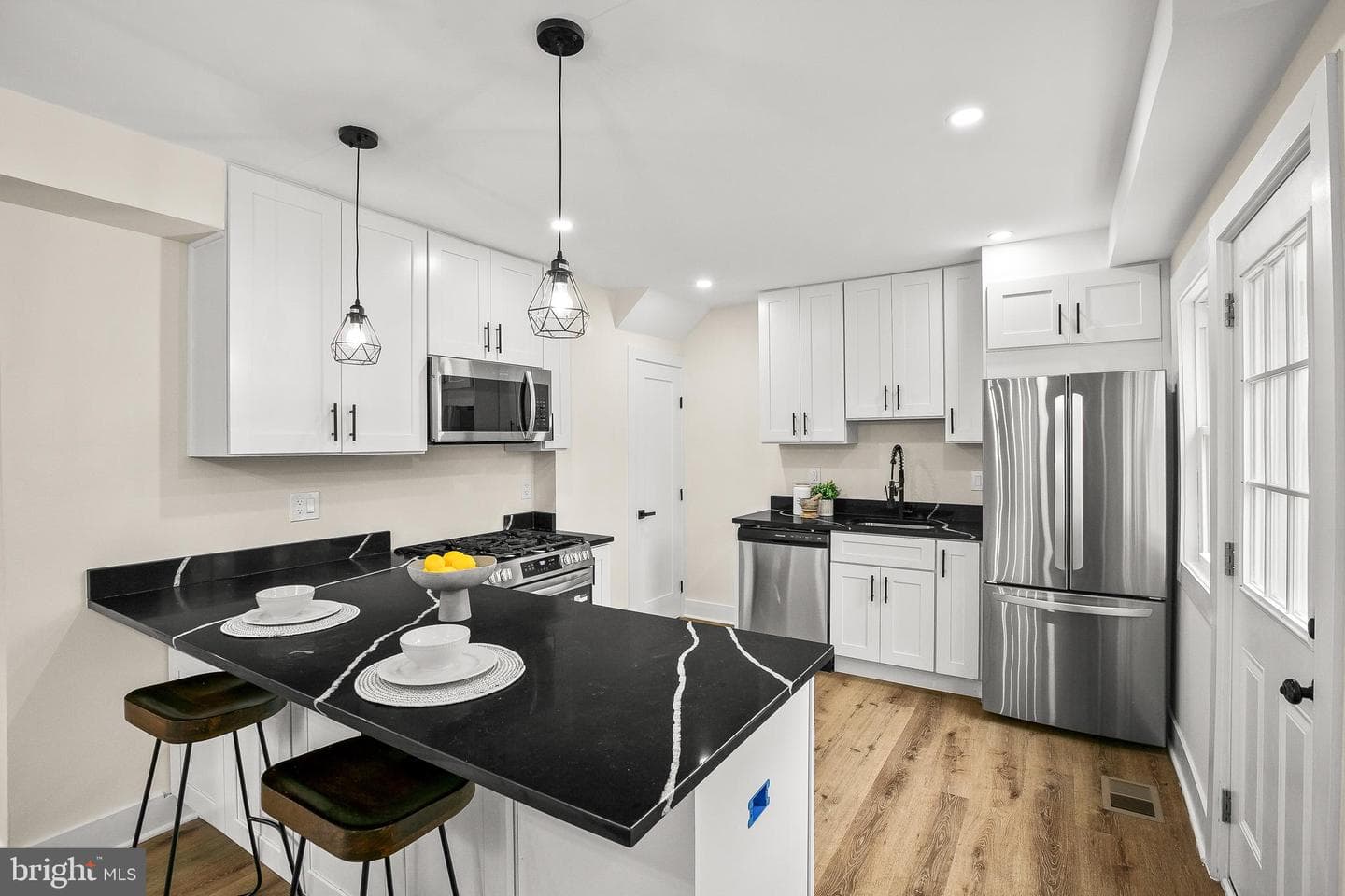 1435 Channing Street NE photo 12