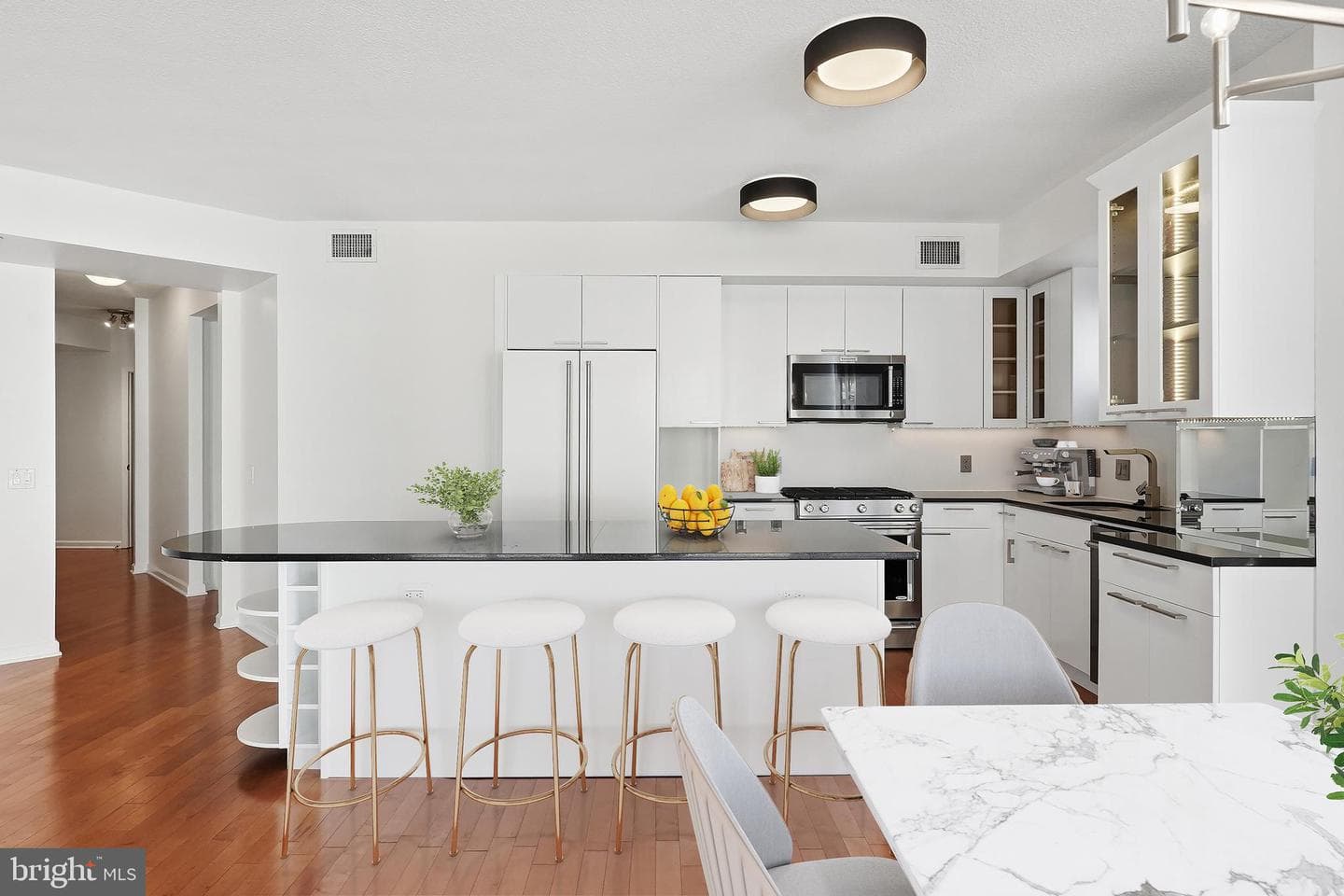 440 L Street NW #805 photo 11