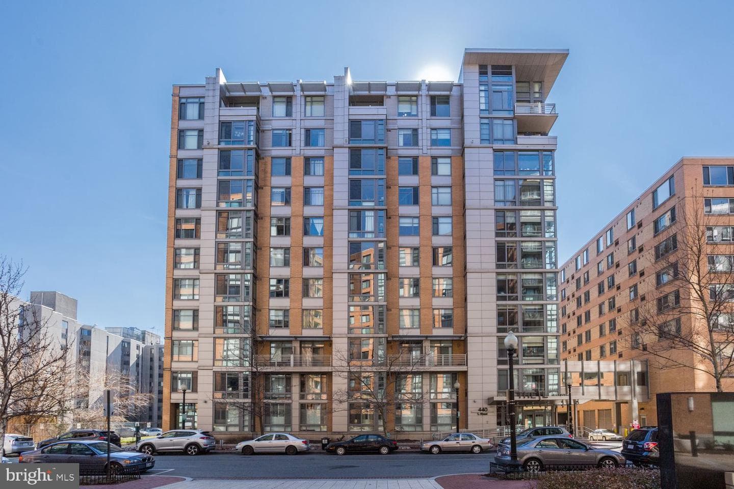 440 L Street NW #805 photo 2