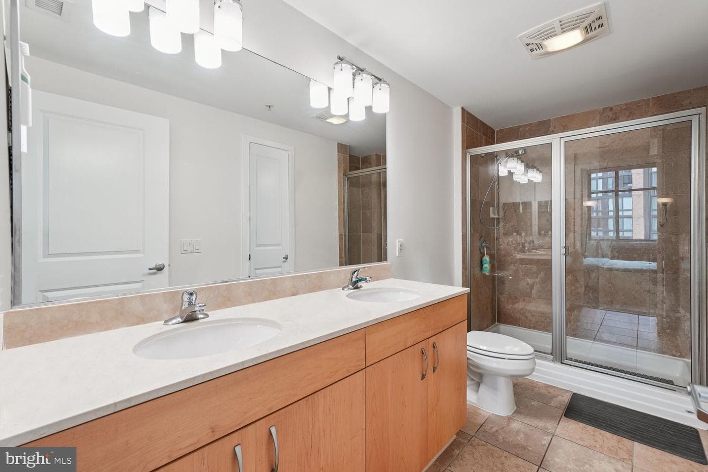 440 L Street NW #805 photo 24