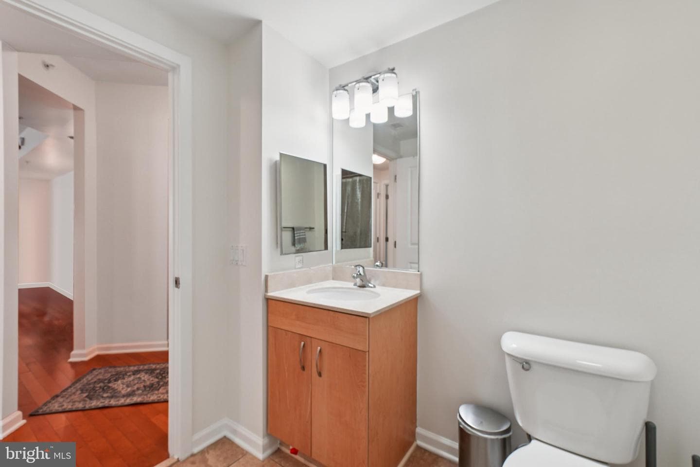 440 L Street NW #805 photo 31