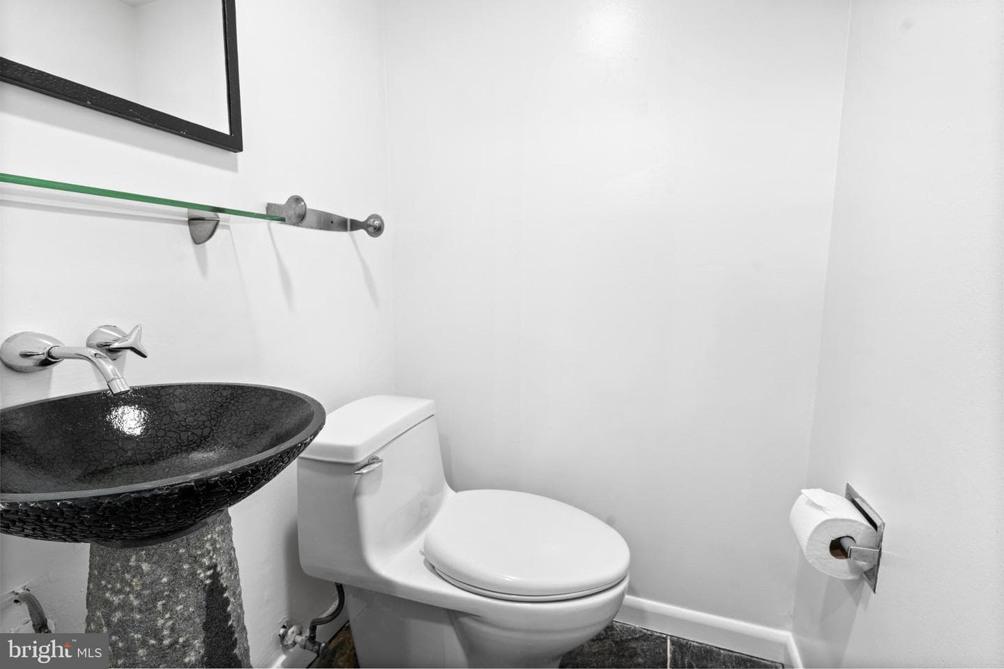 73 G Street SW #103 photo 11