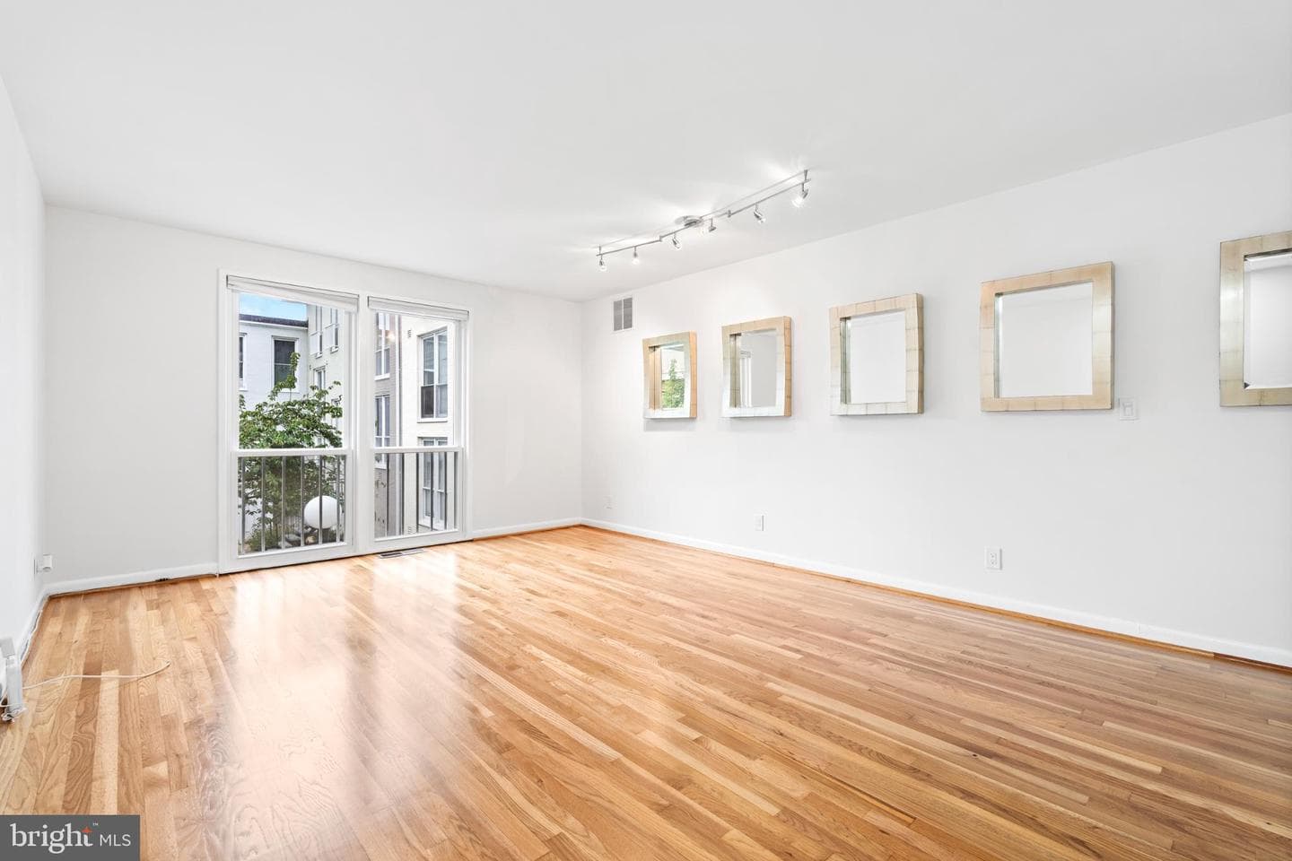 73 G Street SW #103 photo 13