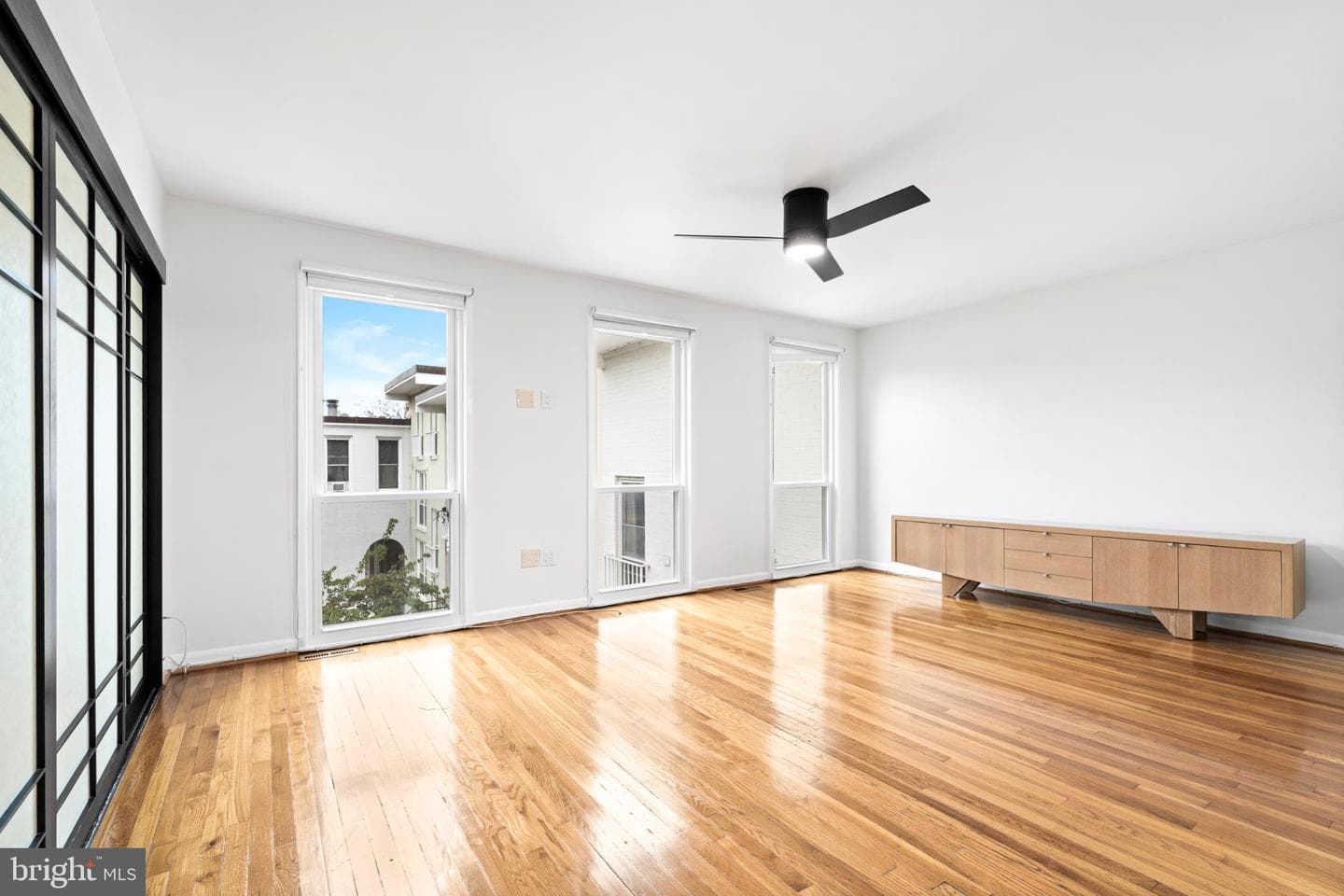 73 G Street SW #103 photo 18