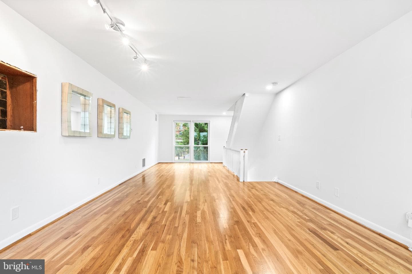 73 G Street SW #103 photo 30