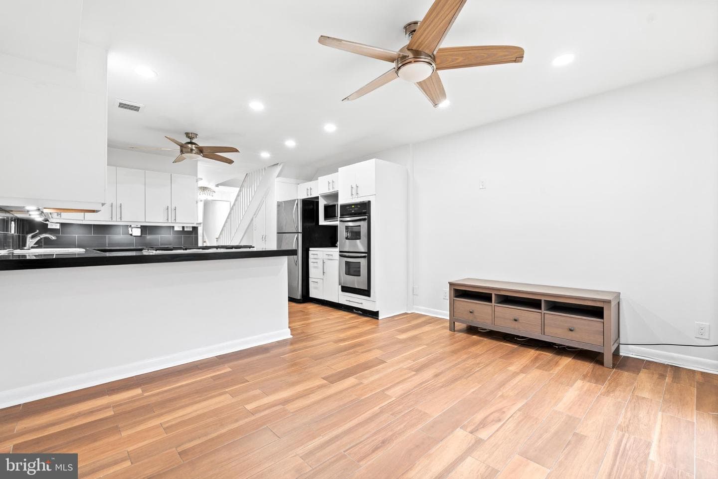 73 G Street SW #103 photo 9