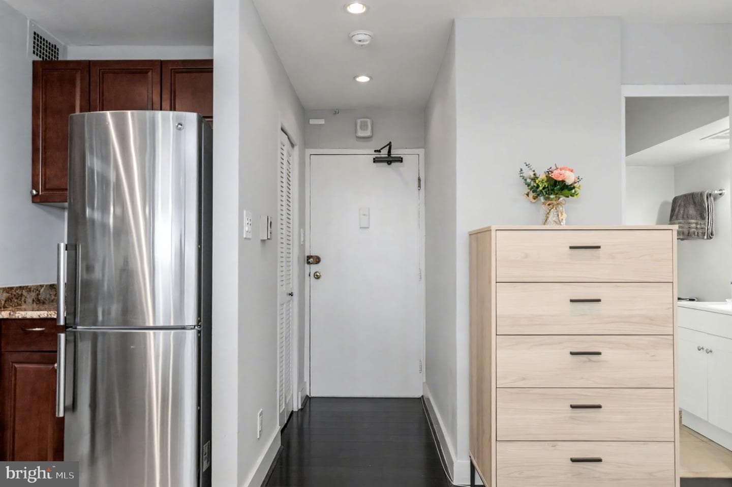 1601 18th Street NW #918 photo 6