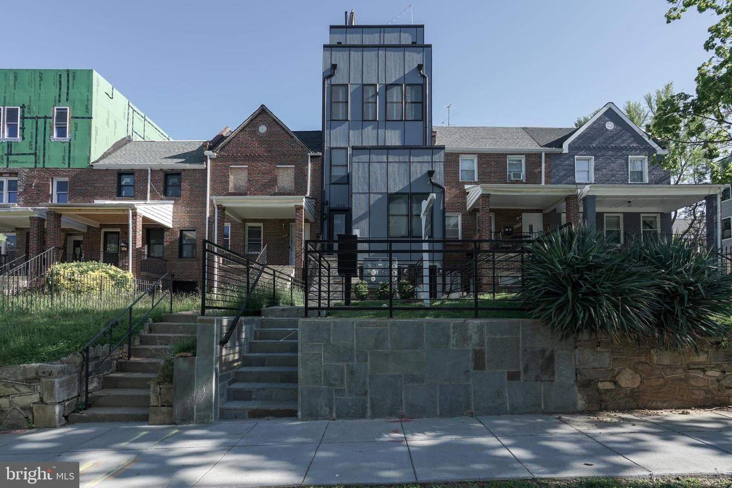1632 K Street NE #ph photo 2