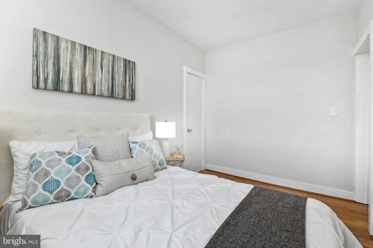 7 18th Street SE #208 photo 19