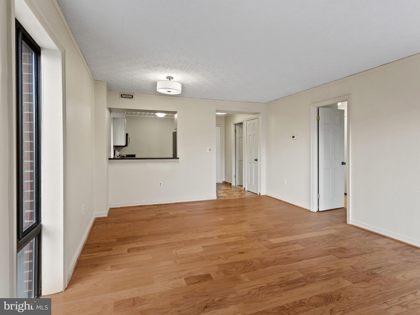 2320 Wisconsin Avenue NW #206 photo 3