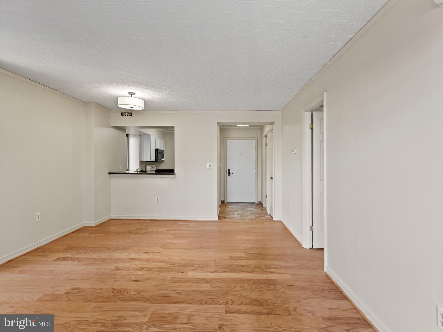 2320 Wisconsin Avenue NW #206 photo 5