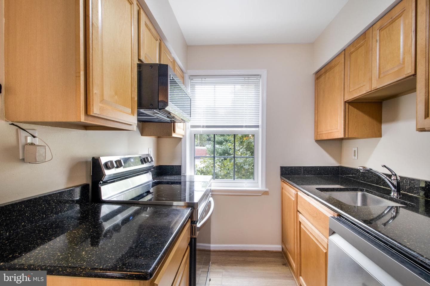 3923 Pennsylvania Avenue SE #201 photo 11