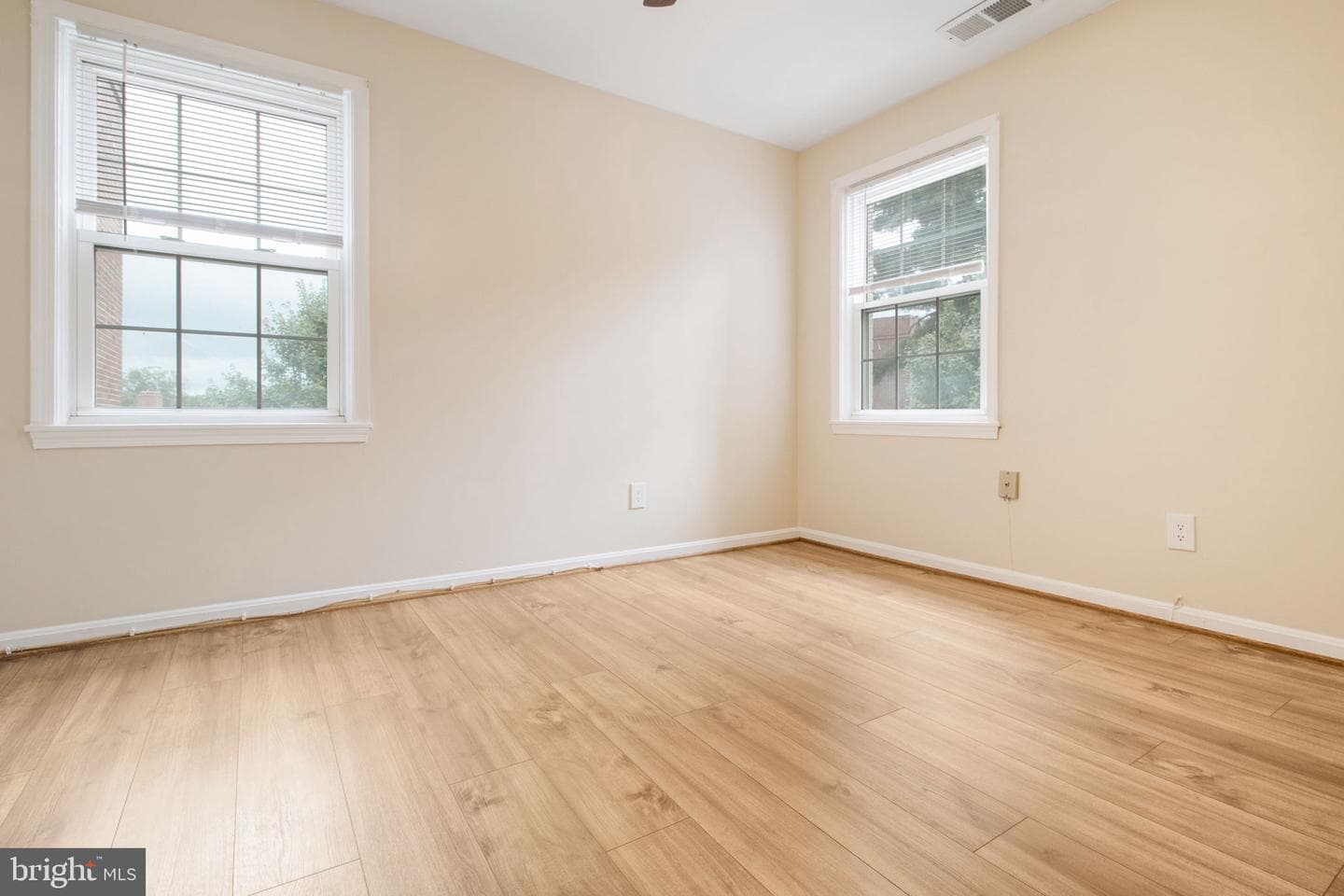3923 Pennsylvania Avenue SE #201 photo 21
