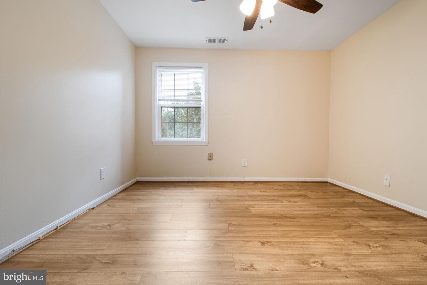 3923 Pennsylvania Avenue SE #201 photo 24