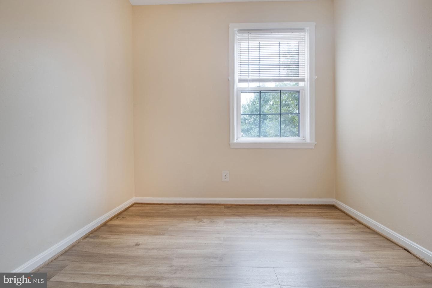 3923 Pennsylvania Avenue SE #201 photo 35