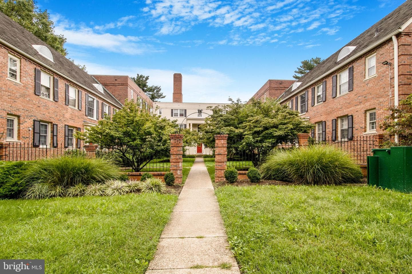 3923 Pennsylvania Avenue SE #201 photo 39